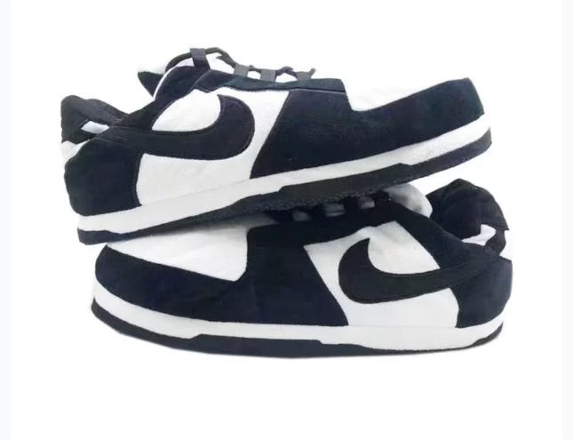Sneaker Slippers | Panda Dunk